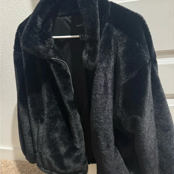 Forever 21 Black Teddy Jacket - Picture 2 of 3